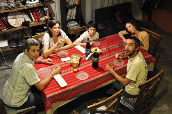 Delicioso jantar com a família do Che Toba na sua casa em Villa Nueva, na Argentina